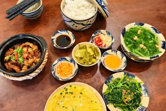 Cơm nhà Góc Hà Nội