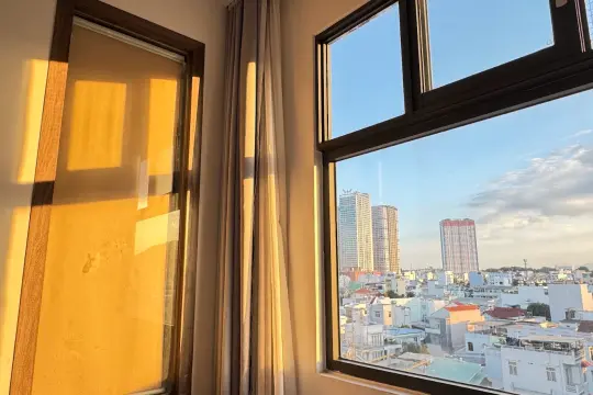 Mega Light Hotel