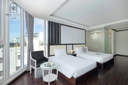 Minh Tuyet Luxury Hotel
