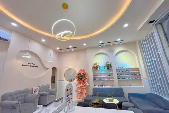 남산 스파 바디 마사지 & 네일 깜람