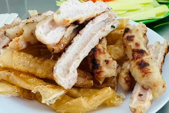 Ninh Hoa Nem Restaurant - Cam Ranh