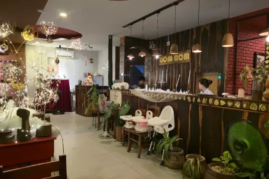 Nôm Nôm Restaurant & Cafe Nha Trang