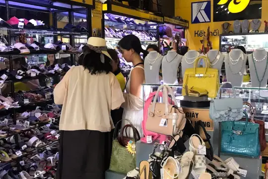 PJ store