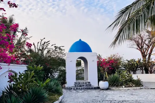 Santorini Villa Cam Ranh Hotel