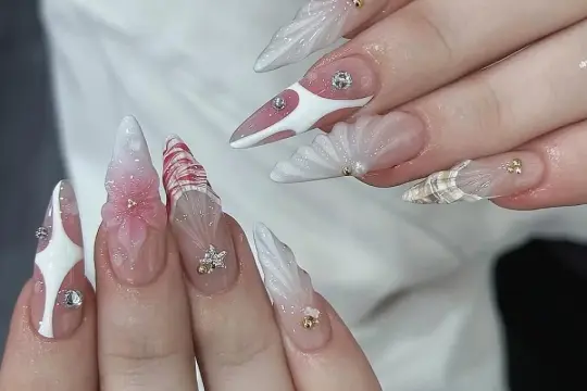 The Ann Nails