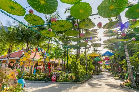 Khu Du Lịch Trăm Trứng
