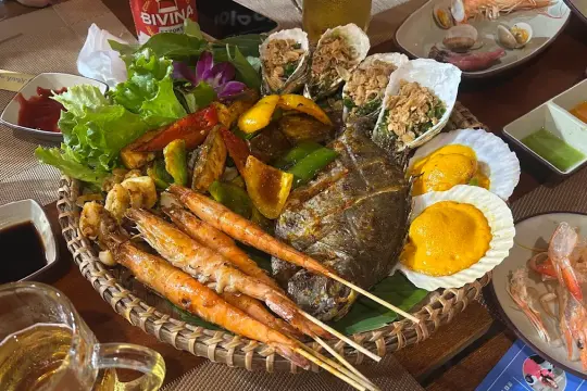 Xóm Biển海鲜餐厅