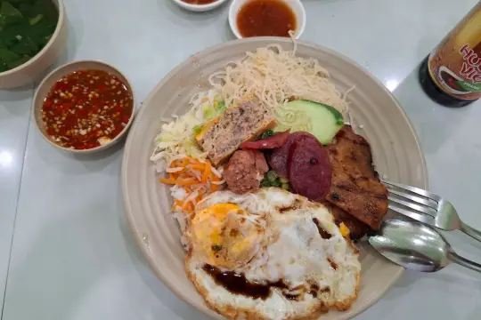 Quán Cơm Tấm Phúc