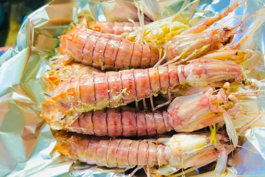 Quán Hải Sản Ốc Ghiền