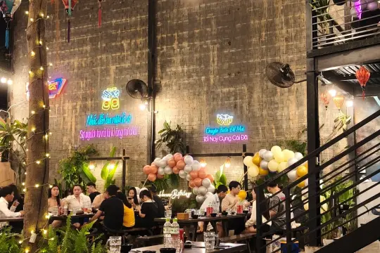 Quán Phố Chiều Nha Trang